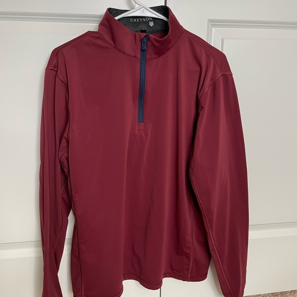 Greyson Quarter Zip Pullover size medium